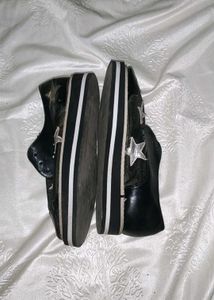 Star Shimmery Shoe