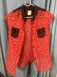 Red Heart Print Top