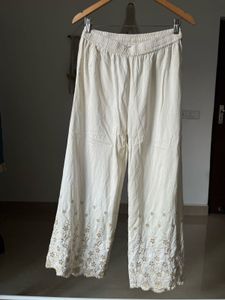 RANGRITI Cropped Lace Cutout Trouser
