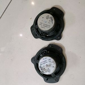 2 Speakers