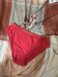 Cute Padded T Shirt Bra and Panty Set