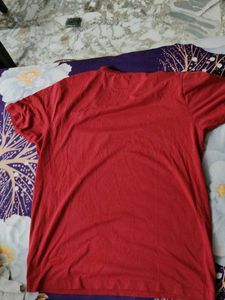 Tshirt Used But It&#39;s In Good Condition
