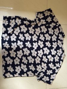 Mast &amp; Harbour Women’s T-shirt