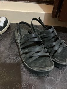 Crocs Sandles Used But In Goood Quality