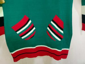 Retro Green Pocket Sweater