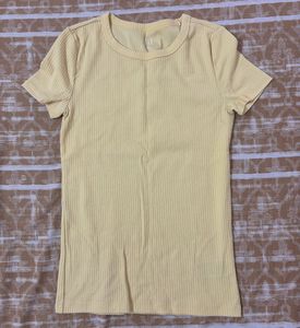 GAP Ribbed Slim Fit Tshirt
