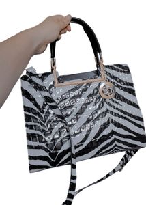 Sale Esbeda Sling Plus Handbag