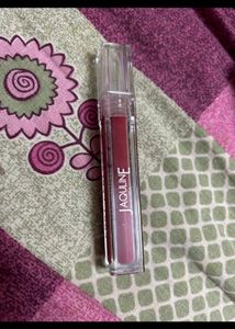 Jaquline USA Long lasting Liquid Lipstick