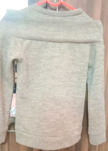 Woolen Sweater For Girls