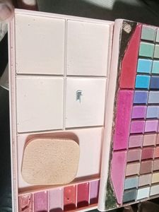 A.D.S Eyeshadow Palette