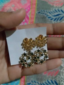 Set Of 4 Stud Earrings 💓