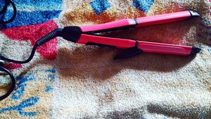 Nova Straightener & Curler