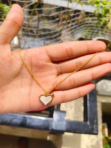 Bow Pendant Necklace