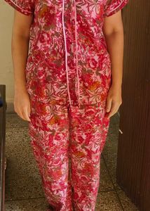 Sweetheart Night Suit Set😍😍
