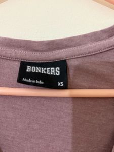 V Neck tshirt