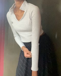 Urbanic Simplicity Y2K Cropped Gray Top