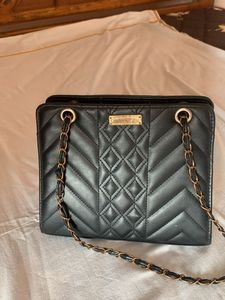 Black Hand Bag(uae)