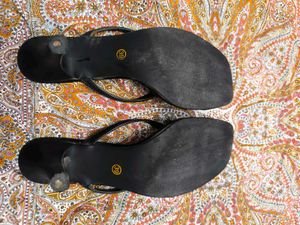 VISHUDH BLACK HEELS (EU 39)