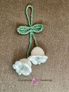 Valley Of Lilly Crochet Charm 2 Pieces
