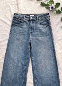 H&amp;M Straight Leg Jeans