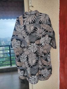 Levi&#39;s Black Half Floral Shirt