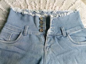 Frayed Hem Denim Jeans