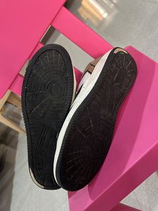 Beautiful Yoho Sneakers For Sale Rarely Used