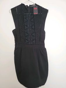Chic Black Dress