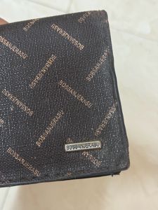 Bossanjerasu Embossed Leather Slim Luxury Wallet.