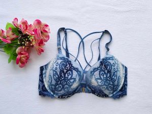 Victoria's Secret : Upper Inner