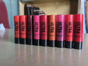 Ultra Premium Ceramide Lipsticks