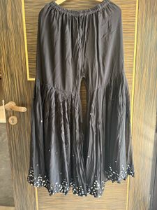 Black Embellished mirror work suit (check details)