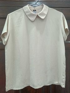 Women Cream Georgette Top With Collar
