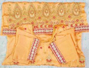Elegant Embroidered Salwar Kameez Set