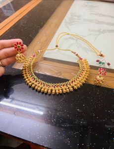 Golden Jewellery Set