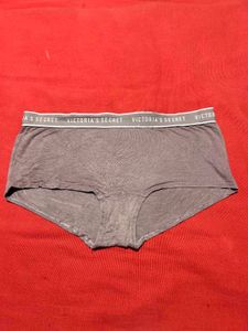 Victoria’s Secret Women Shortie Panty Size L