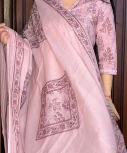 Elegant Pink Printed Kurta Set