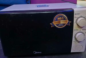 Midea Microwave Oven