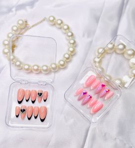 Press-On Nail Set