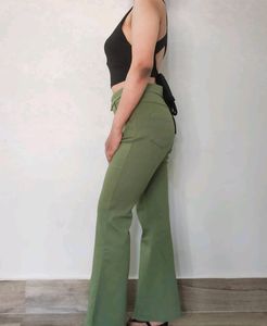 Reseda Green high-waisted vintage flared pants