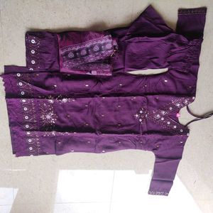 Embroidered Kurta Set
