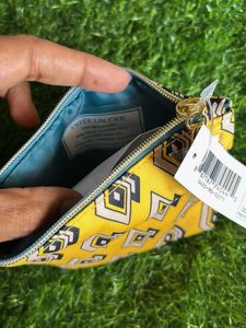Estee Lauder Pouch