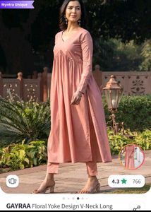 ❗️❗️diwali sale ❗️❗️ Elegant Floral Kurta Set