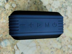 Amazon Basics Portable Speaker