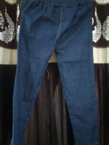 a jeans with good design brand new