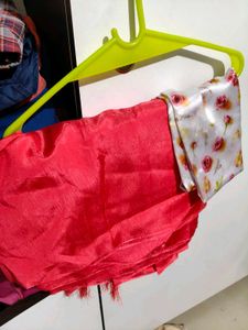 Plain Saree With Unstitched Floral Blouse
