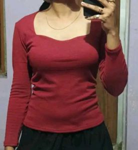 Redamancii heart neck full sleeve top