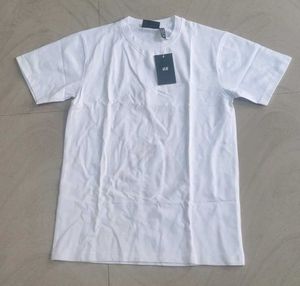 H&M White T-Shirt