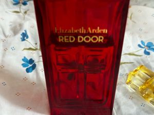 ELIZABETH ARDEN | Red Door | EDT