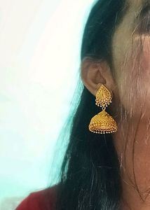 Golden Jhumka Combos